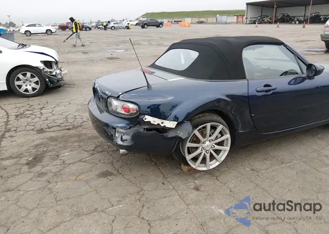2008 Mazda Mx-5 Grand Touring z USA, uszkodzony, nr VIN JM1NC25F080138767